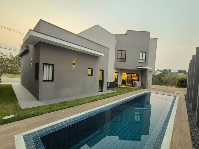 Sobrado para Venda em Itupeva - 4