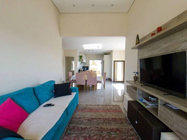 Sobrado para Venda em Itupeva - 4