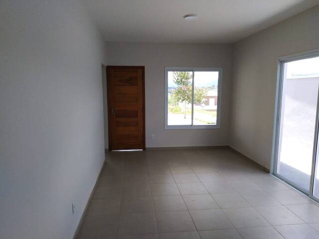 #325 - Casa para Locação em Cabreúva - SP