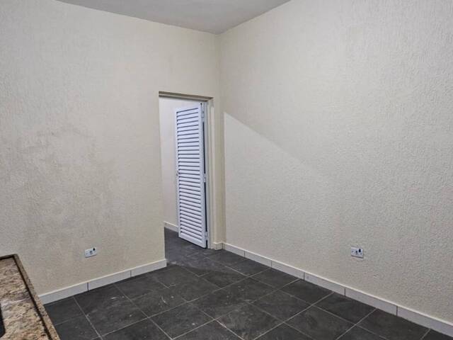 #AP00015 - Kitnet para Locação em Cabreúva - SP