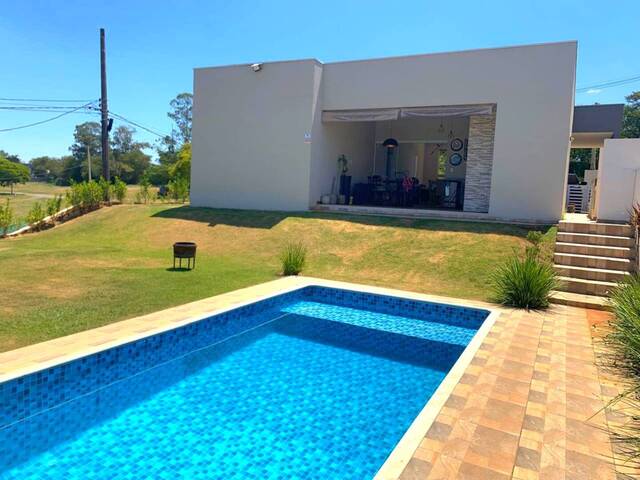 #CA00161 - Casa para Venda em Pardinho - SP