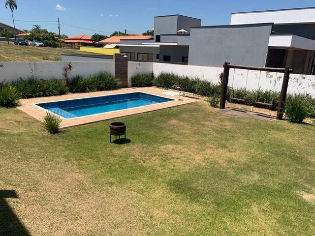 #CA00161 - Casa para Venda em Pardinho - SP