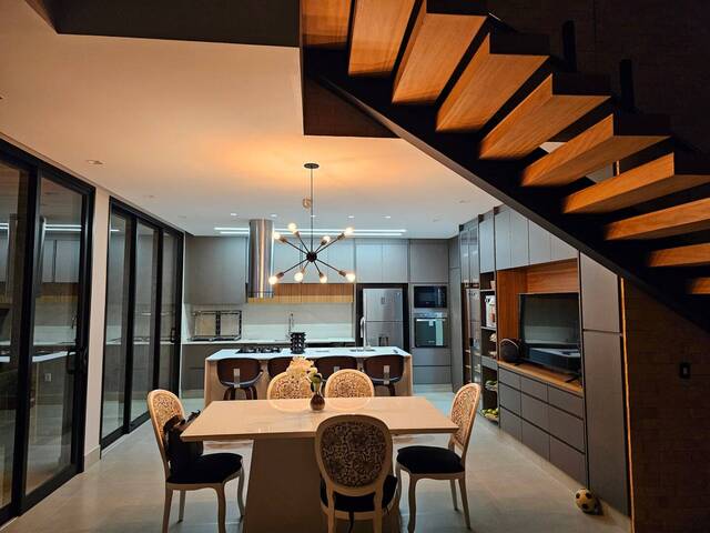 #CA00166 - Sobrado para Venda em Cabreúva - SP